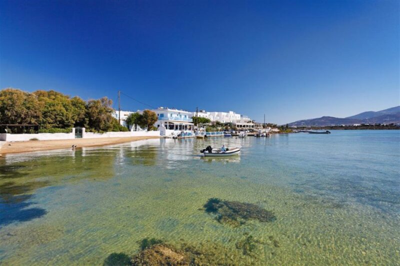 Private boat cruise Antiparos, Despotiko & Panteronisia - Discovering Panteronisia: The Emerald Waters of the Caribbean in the Aegean