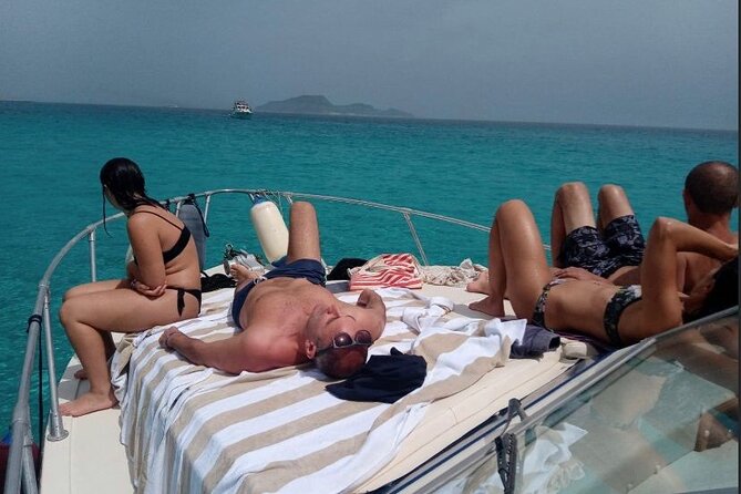 Private Boat Excursion Taormina - Giardini Naxos With Lunch - The Route: Iconic Coastal Sights and Natural Wonders