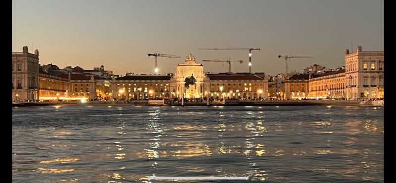 Private Boat Night Tour - Lisbon - Practical Details and Accessibility