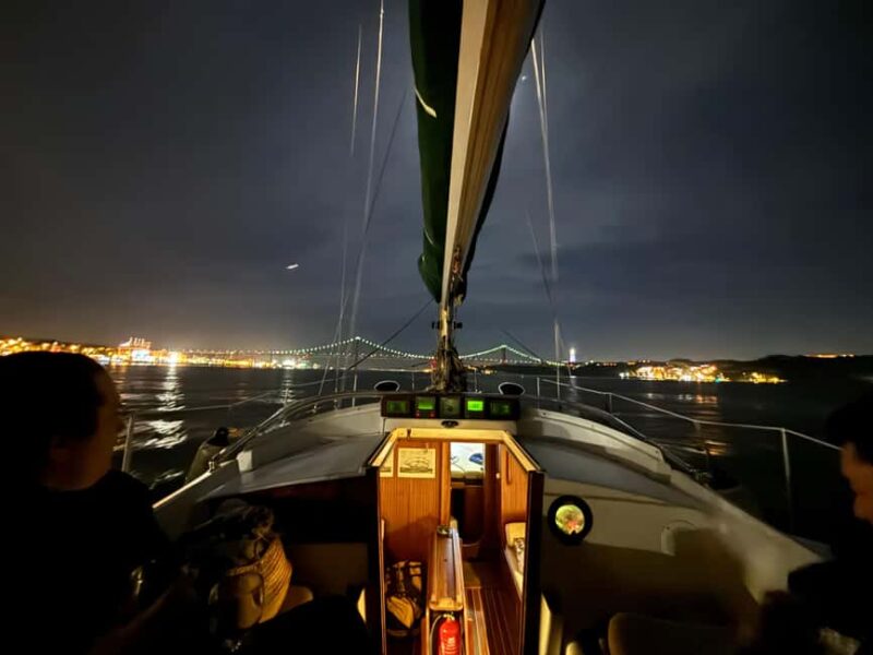 Private Boat Night Tour - Lisbon - Who Should Consider This Tour?
