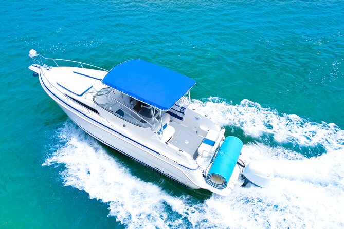 Private Boat Rental in Miami for 10 People - Key Points