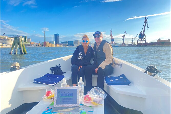 Private Boat Ride in Gothenburg with pickup - Discovering the Landmarks Along the Gothenburg Waterways