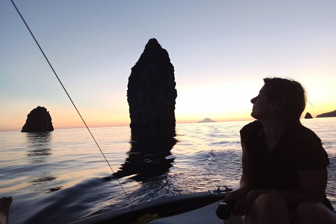Private Boat Tour at Sunset to the Faraglioni of Lipari - Swimming and Customization Options