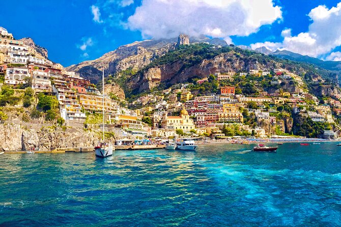 Private boat tour Capri & Positano - Cruising Past Li Galli and the Amalfi Coast