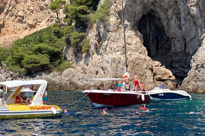 Private Boat Tour Dubrovnik and Elaphiti Islands - Swimming and Snorkeling in the Blue Cave