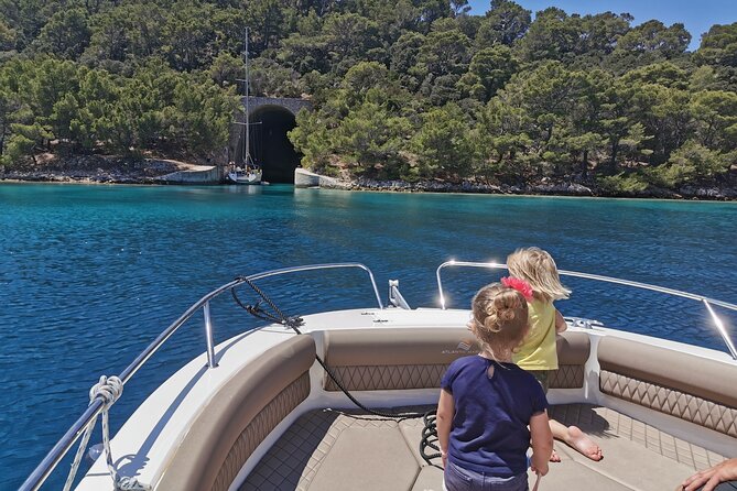 Private boat Tour - Dubrovnik Old Town and Elaphite islands - From the Old Town to the Islands: Starting Point and Route