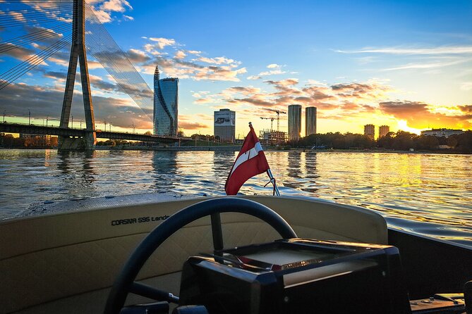 Private Boat Tour experience in Riga (City Canal and Daugava) - Cultural Landmarks: Latvian National Theatre and the Opera House