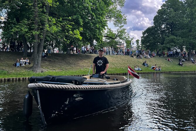 Private Boat Tour experience in Riga (City Canal and Daugava) - The Itinerary and Notable Stops Along the Route