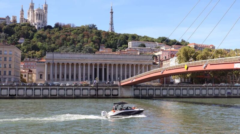 Private boat tour in Lyon city center with skipper - Departing from the Modern Confluence District