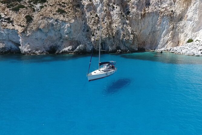 Private Boat Tour in Milos with Lunch - About the Guide and Customer Satisfaction