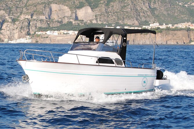 Private Boat Tour of Positano and Amalfi from Sorrento - Li Galli Islands: The Archipelago of Legend