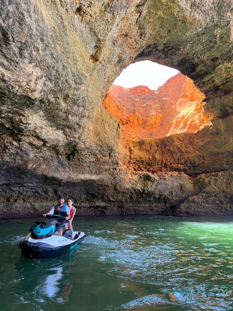 Private boat tour of the Algarve caves - Private Boat Tour of the Algarve Caves from Portimão