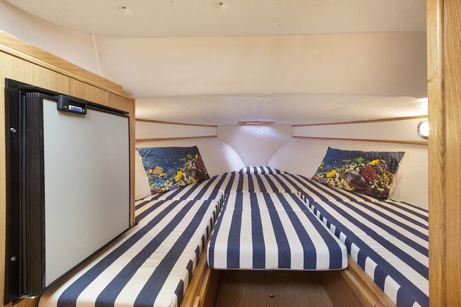 Private boat tour of the Amalfi coast or Capri - Physical Requirements and Accessibility