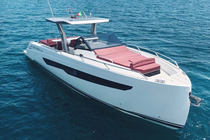 Private boat tour of the Island of Capri, Caves, Faraglioni - An Exclusive Day Exploring Capri by Private Boat