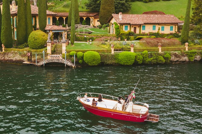 Private Boat Tour on Italian Gozzo on Lake Como - Discover the Charm of Lake Como on a Private Gozzo Boat