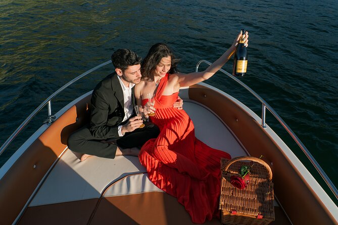 Private Boat Tour on Lake Como - Visiting Villa d’Este in Cernobbio