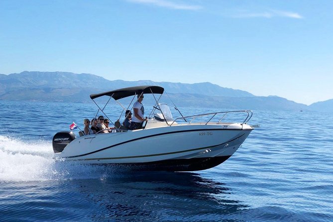 Private boat tour skippered by a local expert - fully customizable - Expert Skippers and Personalized Service