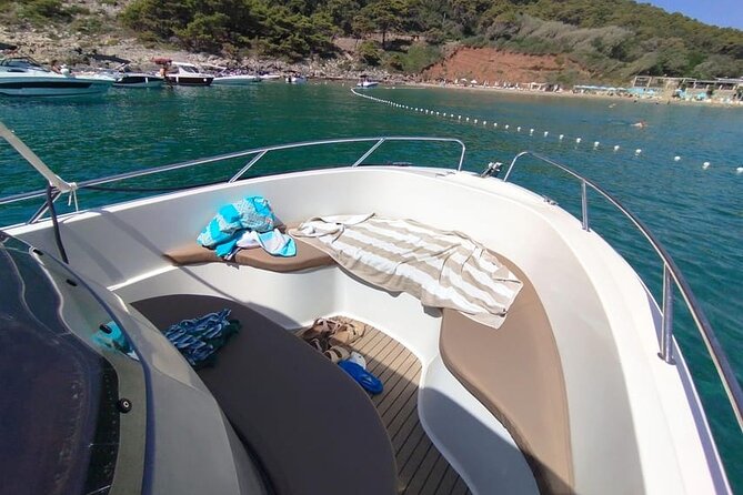 Private boat tour to Blue cave and Elaphiti islands with drinks - Kolocep Island: A Charming Fishing Village