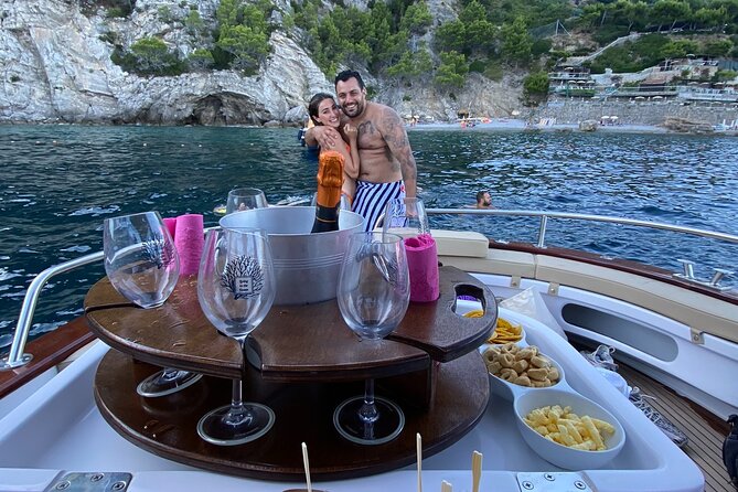 Private Boat Tour to Capri from Sorrento - Exploring the Island of Capri by Water