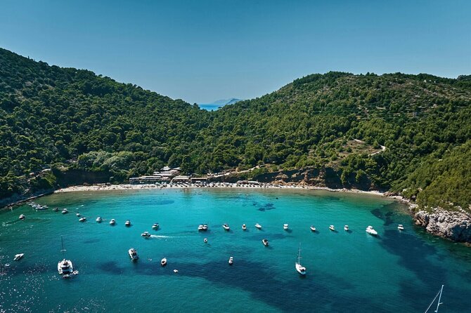 Private Boat tour to Elaphiti Islands 8h - Visiting the Blue Cave and Green Caves on Koločep Island