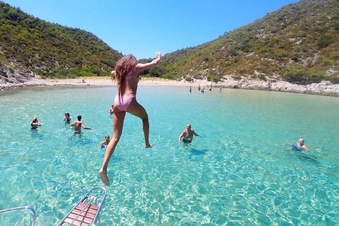 Private boat tour to the Blue Cave and Vis highlights - Visiting Stiniva Cove for Photos and a Short Swim