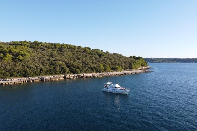 Private Boat Tour with activities in Pula Croatia - Key Points