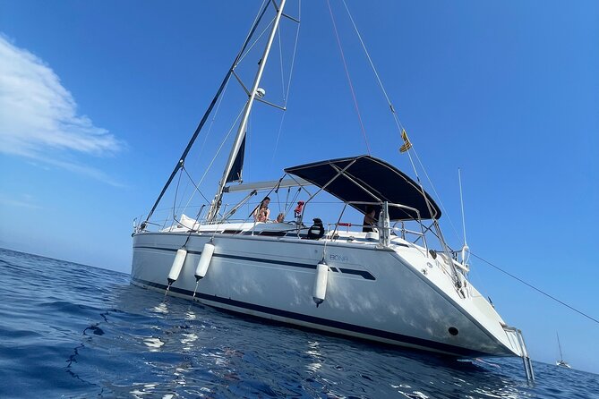 Private Boat Trip in Barcelona with Snacks and Drinks - Key Points