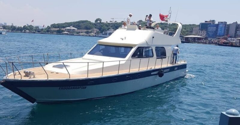 Private Bosphorus Sightseeing Cruise By Luxury Yacht - Meeting Point and Transportation in Istanbul