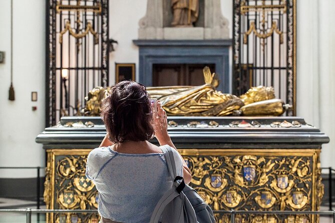 Private Bruges Churches Tour: Discover Michelangelo's Masterpiece - Discovering Sint-Anne Church’s Baroque Masterpieces