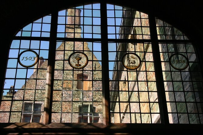 Private Bruges Guided Tour: Discover City's Rich Trade History - Sint-Jakobskerk: Art and Elite Heritage
