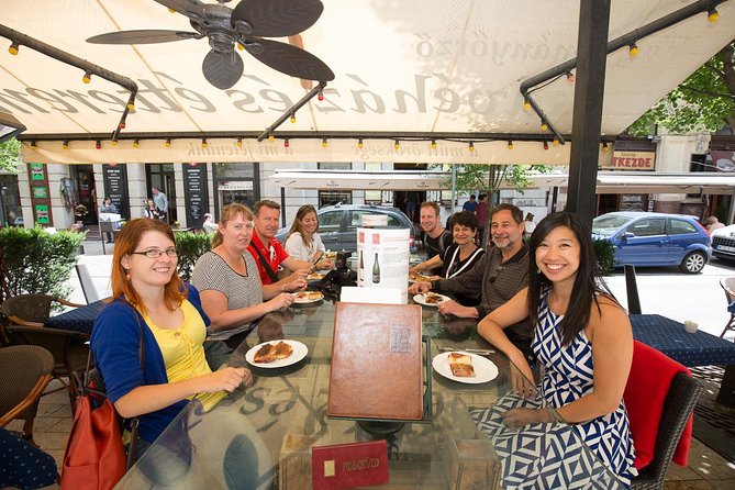 Private Budapest All In One Walking Tour with Strudel Stop - Indulging in Hungarian Pastries at Els Pesti Rétesház