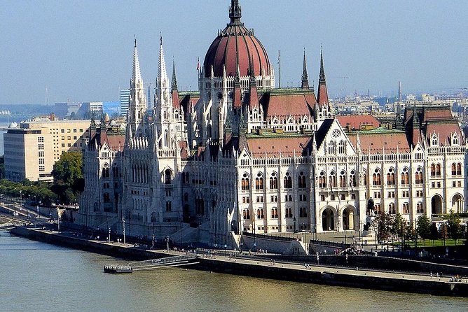 Private Budapest City Tour by Car - City Park, Vajdahunyad Castle, and Thermal Baths