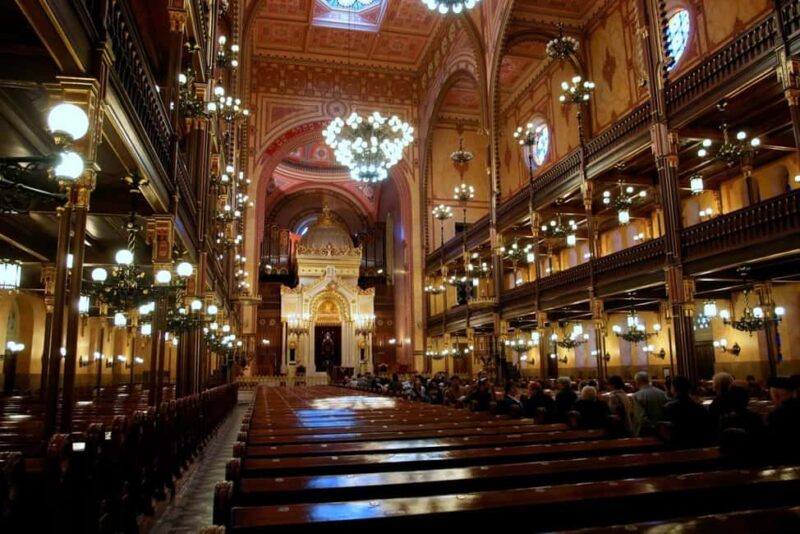 PRIVATE Budapest Jewish Heritage Walking Tour - Food Tasting - Paying Respect at the Shoes on the Danube Memorial