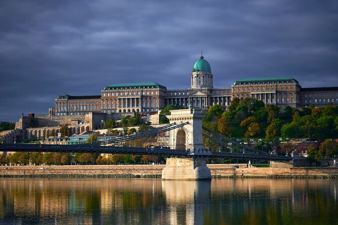 Private Budapest Tour with Thermal Bath or Market Visit - Starting at Buda Castle with Spectacular Danube Views