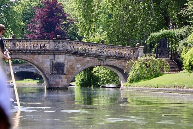 Private Cambridge Punting Tour - The Value of a Private Group Experience