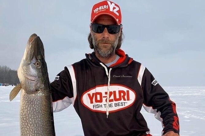 Private Canadian Winter Adventure Ice Fishing and Snowshoeing - The Experience at Domaine du Lac Saint-Pierre