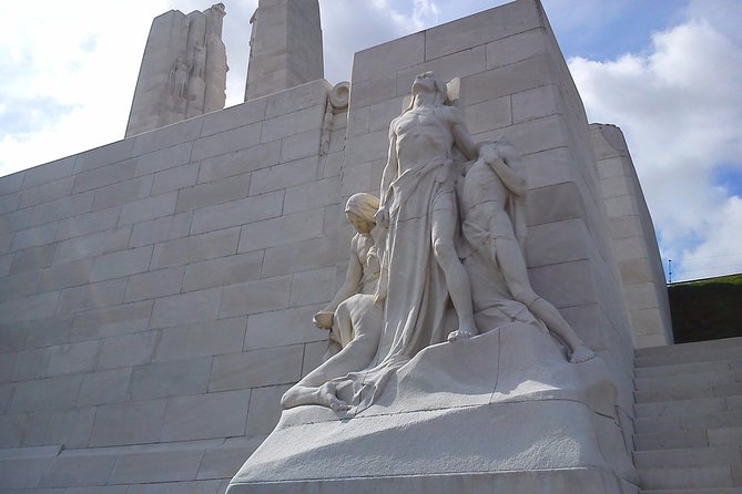 Private Canadian WW1 Vimy & Somme Battlefield Tour from Arras or Lille - Key Points