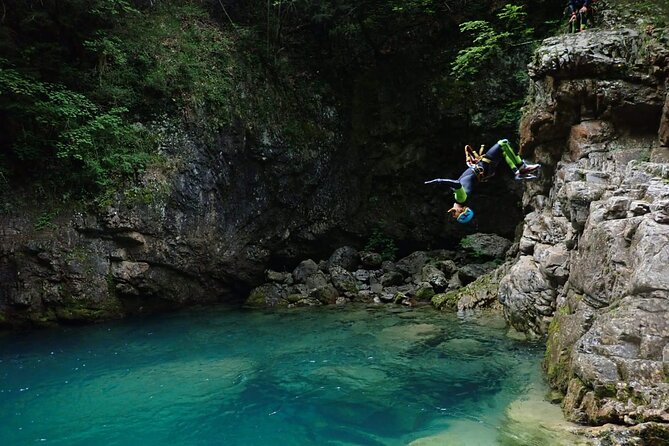 Private Canyoning Adventure in Huesca - Key Points