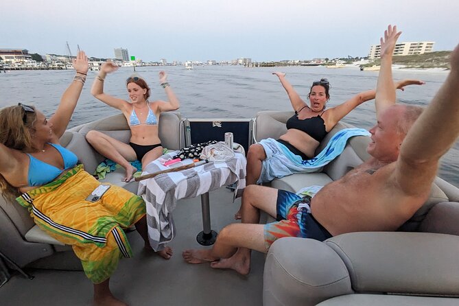 Private Captained Pontoon to Crab Island in Destin - Key Points
