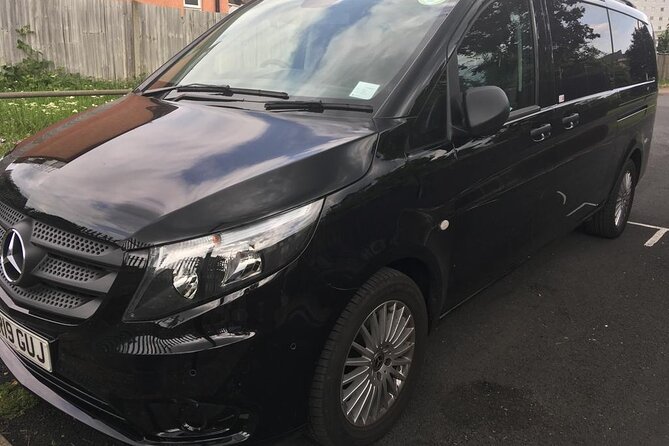 Private Car Transfer from Heathrow Airport to Southampton City - Pickup at Heathrow Airport for a Stress-Free Start