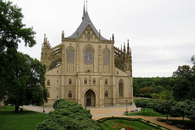 Private Castles and Brewery Day Trip From Prague To Kutna Hora - Marvel at Gothic Architecture at Saint Barbara’s Cathedral