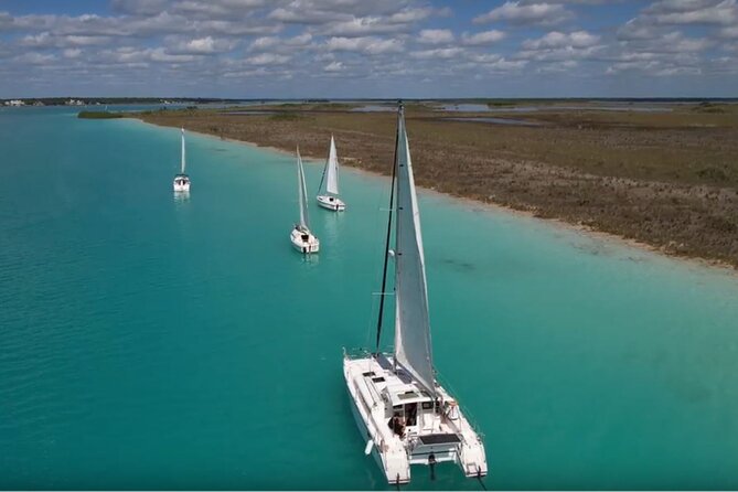 Private Catamaran Tour - Visiting the Three Main Cenotes and Stromatolites