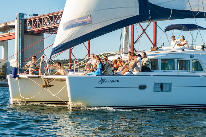 Private Catamaran Tour: Lisbon coast cruise with barbecue and drinks - Savor a Delicious BBQ Lunch with Drinks