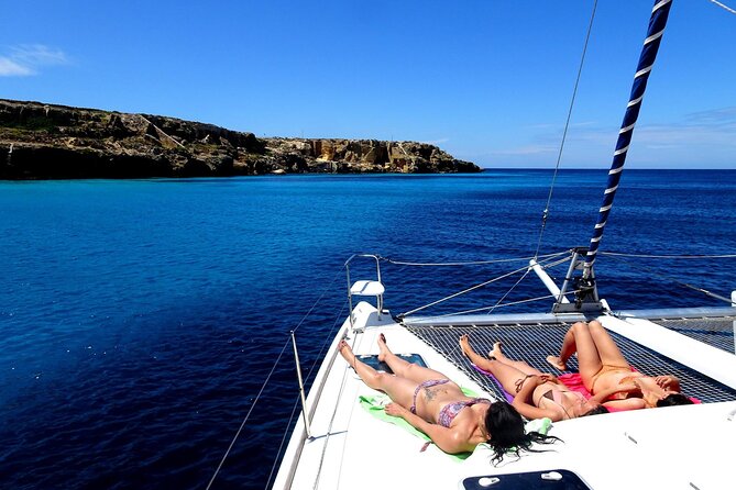 Private Catamaran Tour to the Maddalena Archipelago from Cannigione - Key Points