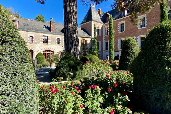 Private Chambord, Chenonceau, Da Vinci Clos Lucé Trip from Paris - Discover Leonardo da Vinci’s Final Residence at Clos Lucé