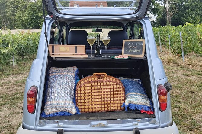 Private Champagne Experience in a vintage car from Epernay - Key Points