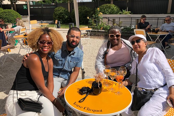 Private Champagne Tour: Iconic & Boutique Champagne+ restaurant - Gourmet Lunch at Le Spa Royal Champagne