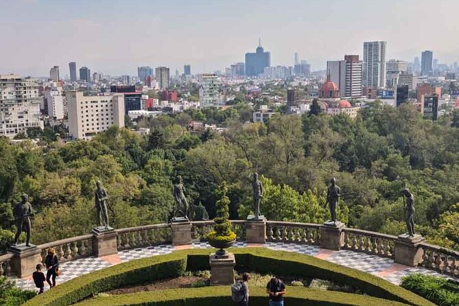 Private Chapultepec Park by Bike Guided Tour - Natural Beauty: Lakes and Wildlife in the Park