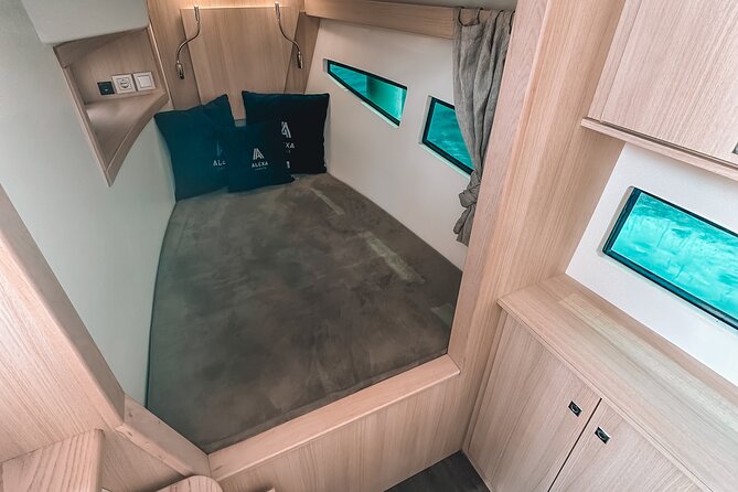 Private Charter in Catamaran Alexa by Barcelona 12 pax 2/4/8 HS - Activities to Elevate Your Sea Adventure