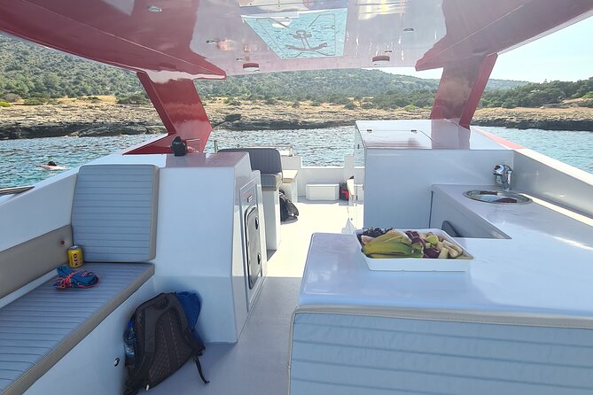 Private Charter to Blue lagoon -Amore Mio - The Experience of the Captain and Crew